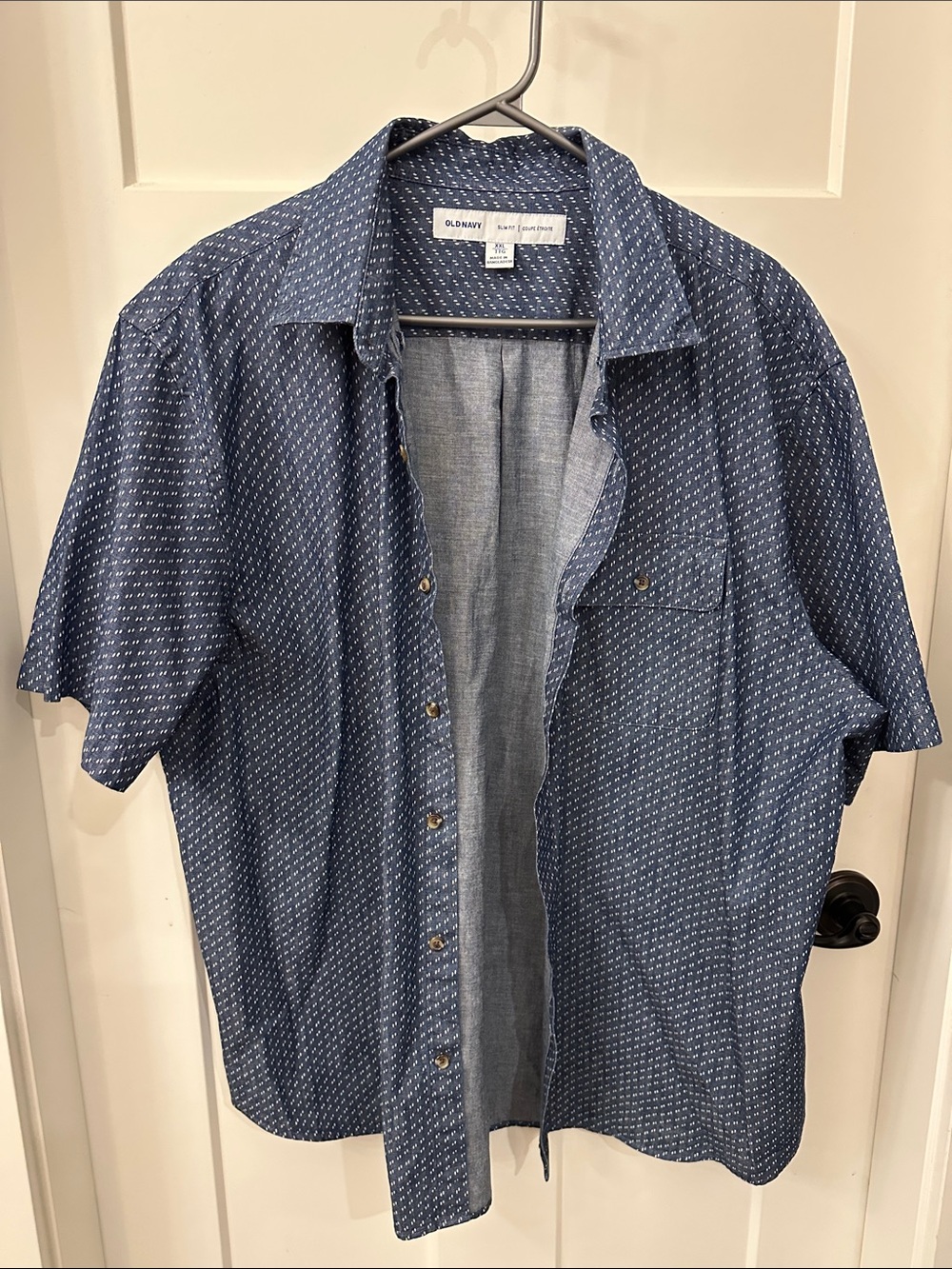 Old Navy Navy Blue Short-Sleeve Button-Down Shirt with Micro Dot Print